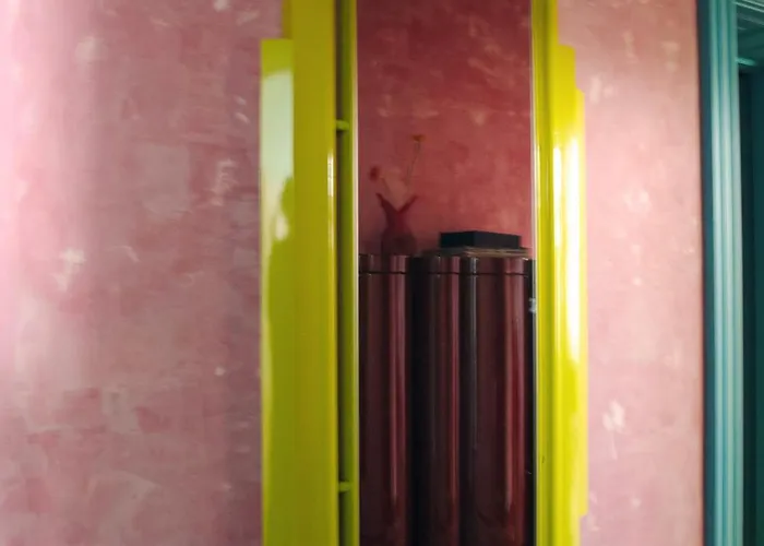 Teatralny Artistic By Bookinghost Posen